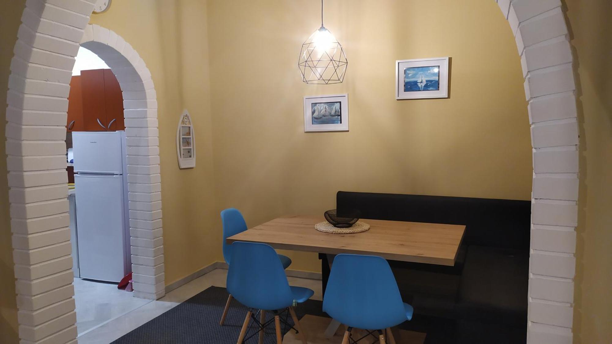 Tuerkiz Apartman - 5 Szobas 13 Fos Apartmanhaz 4Km A Balaton- Balatonszabadi Fürdőtelep Extérieur photo
